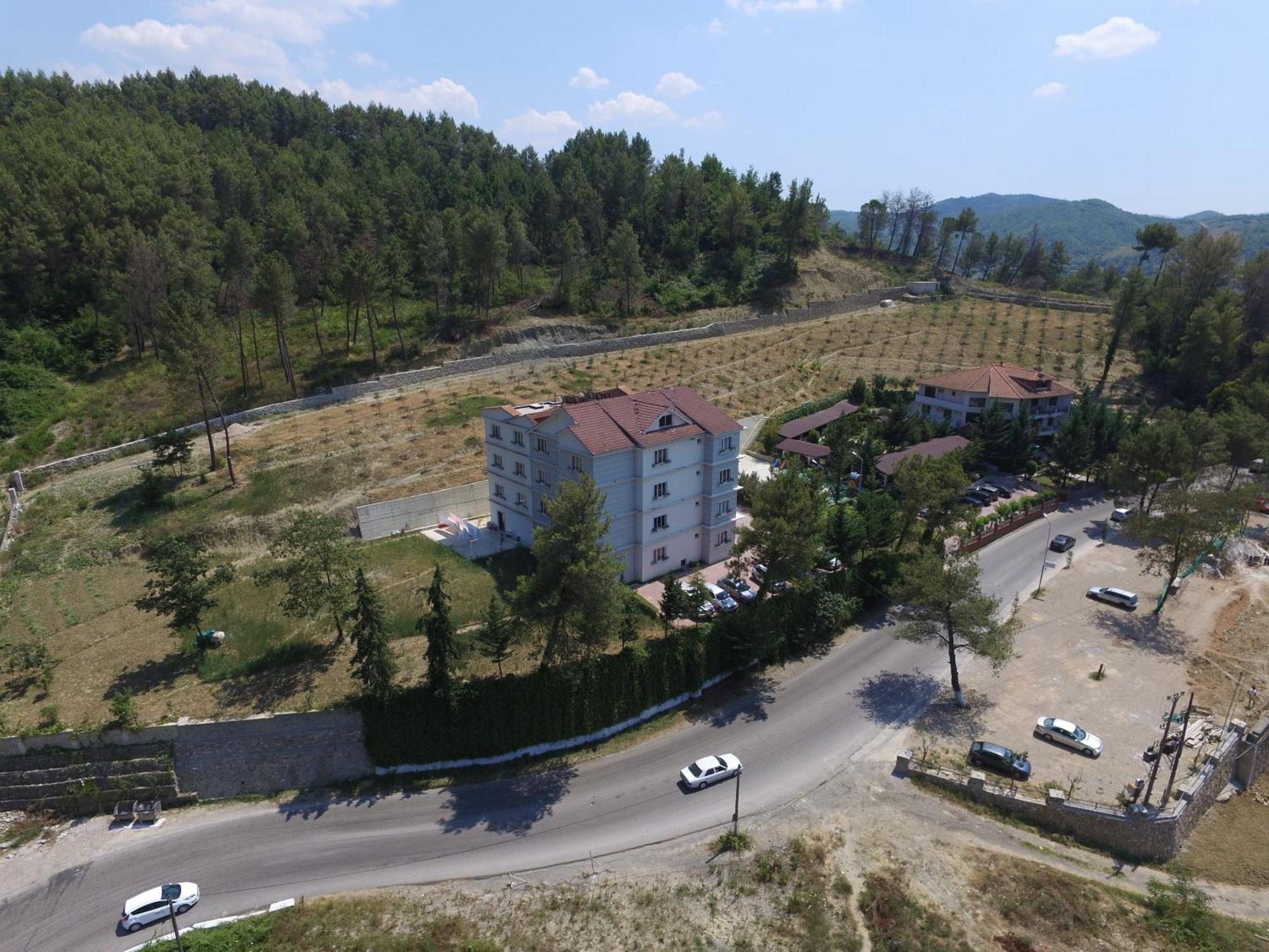 Hotel Elvis Mjull-Bathore Luaran gambar