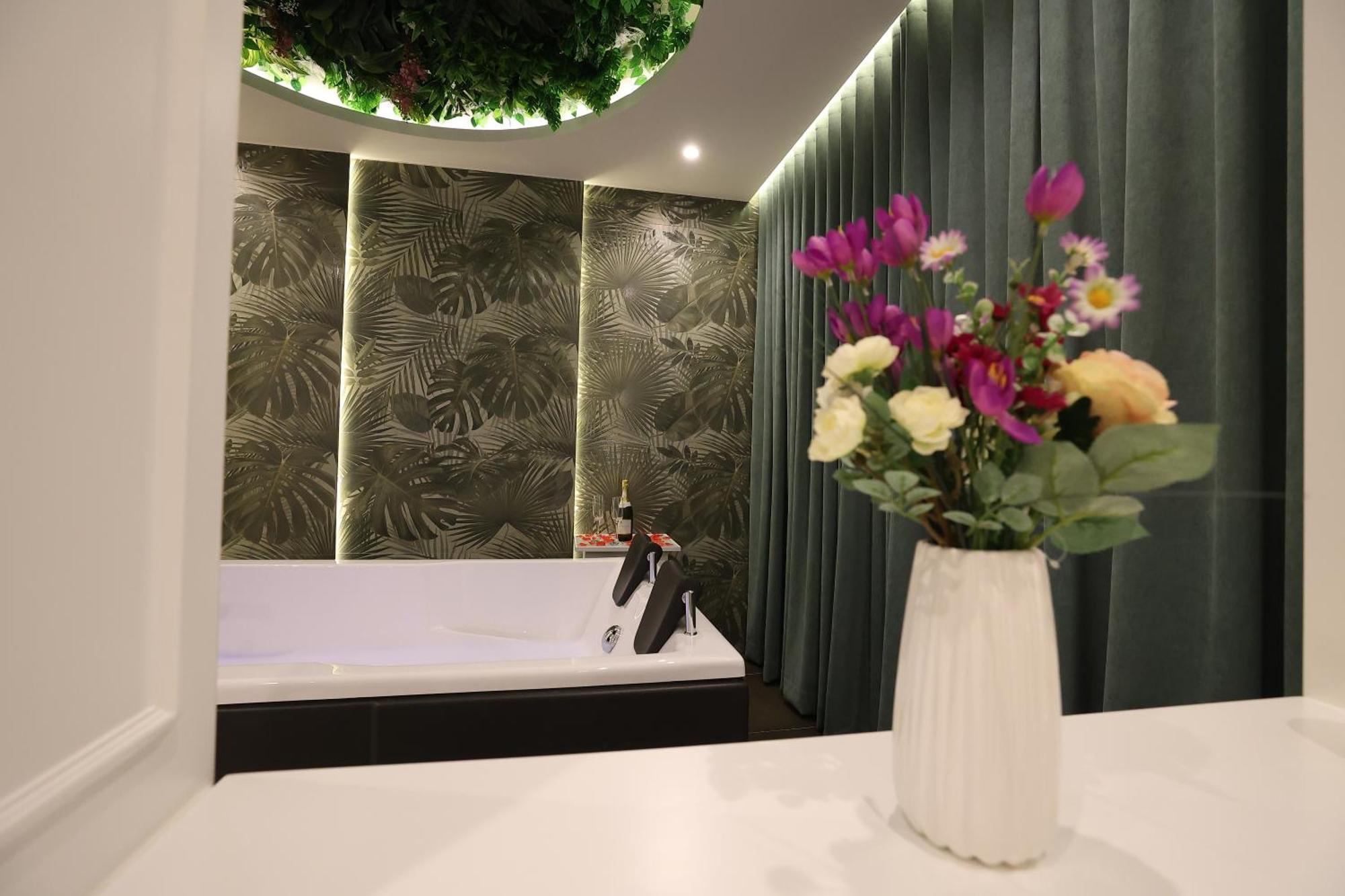 Hotel Elvis Mjull-Bathore Luaran gambar