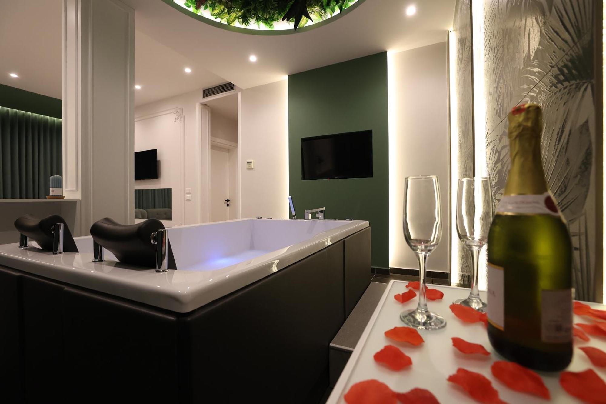 Hotel Elvis Mjull-Bathore Luaran gambar